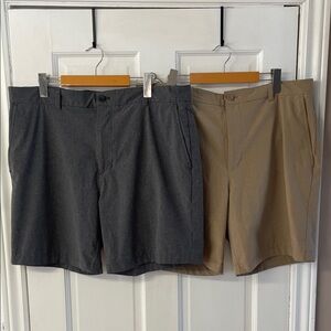 Vineyard Vines Performance golf shorts 2 pair flat front men’s size 38